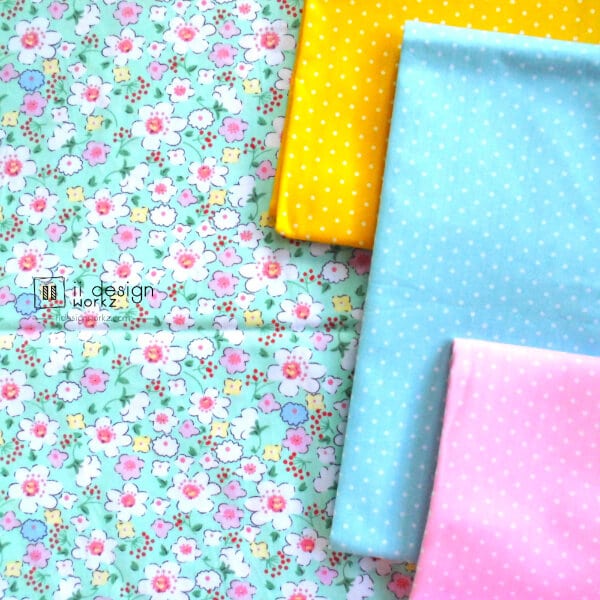 Cotton Fabric Singapore: Standard - Little Flowers Cotton Fabric on Mint Background「 ii Design Workz 」